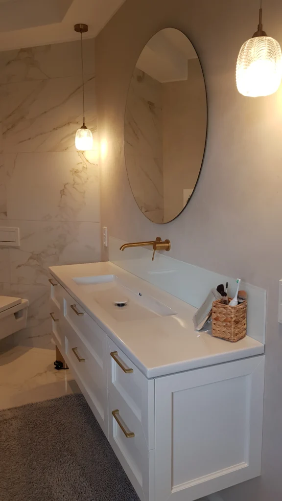 badezimmer-gestaltung-waschbecken-marmoroptik