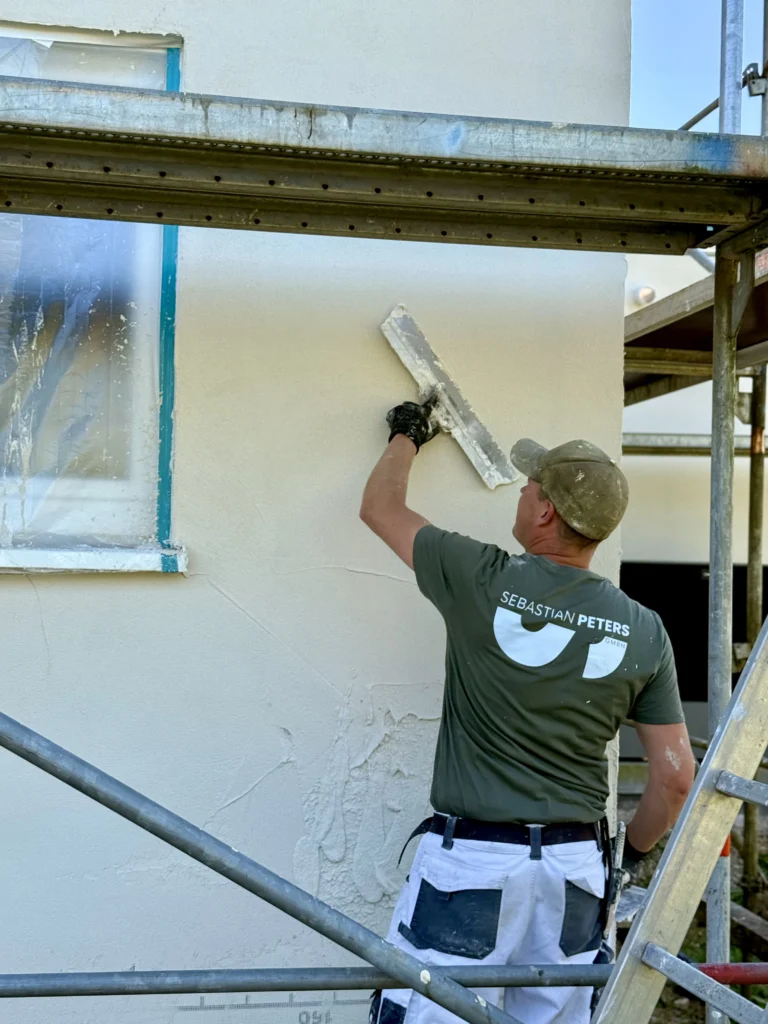 verputzarbeiten-fassade-handwerker